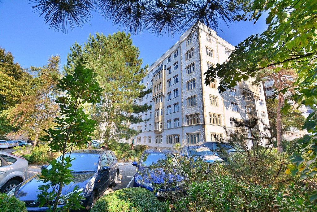 East Cliff, Bournemouth, Dorset, BH1 Edwards Estate Agents