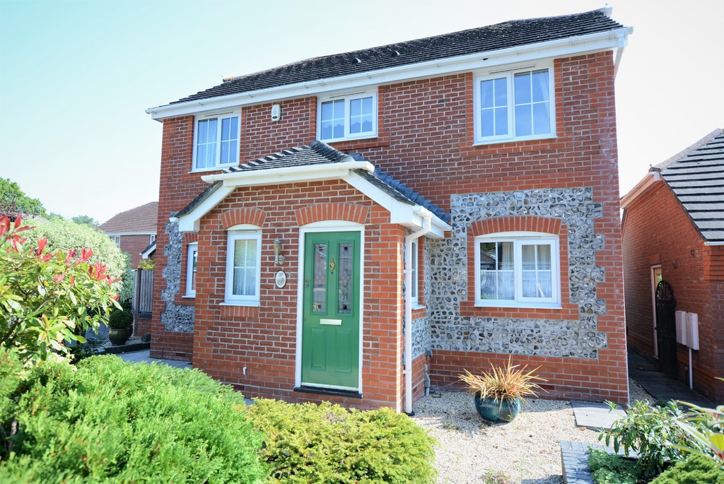 Starlight Farm Close, Verwood Edwards Estate Agents