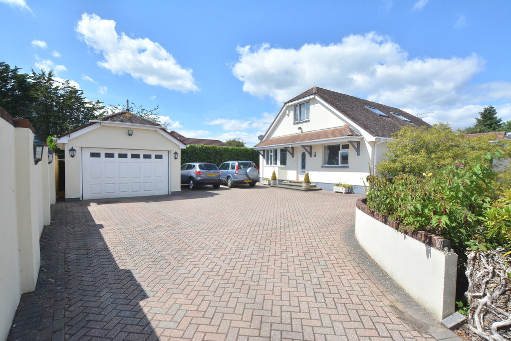  Edwards Estate Agents