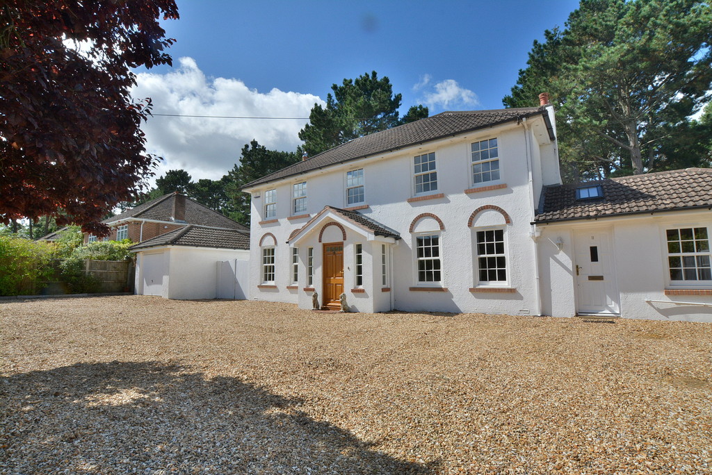 Aldridge Road, Ferndown Edwards Estate Agents