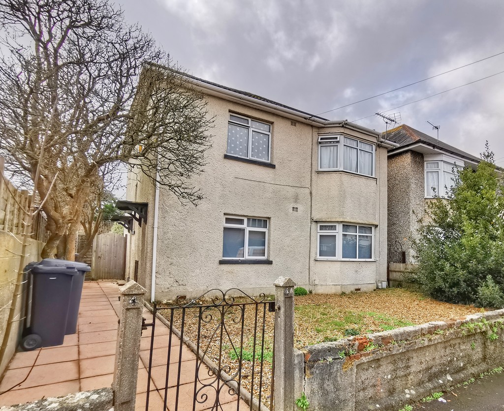 Gresham Road, Charminster Edwards Estate Agents