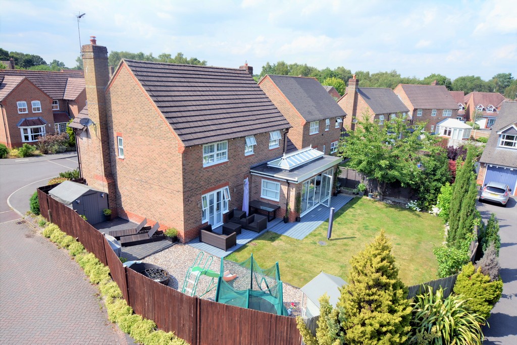 Wollaton Road, Ferndown Edwards Estate Agents