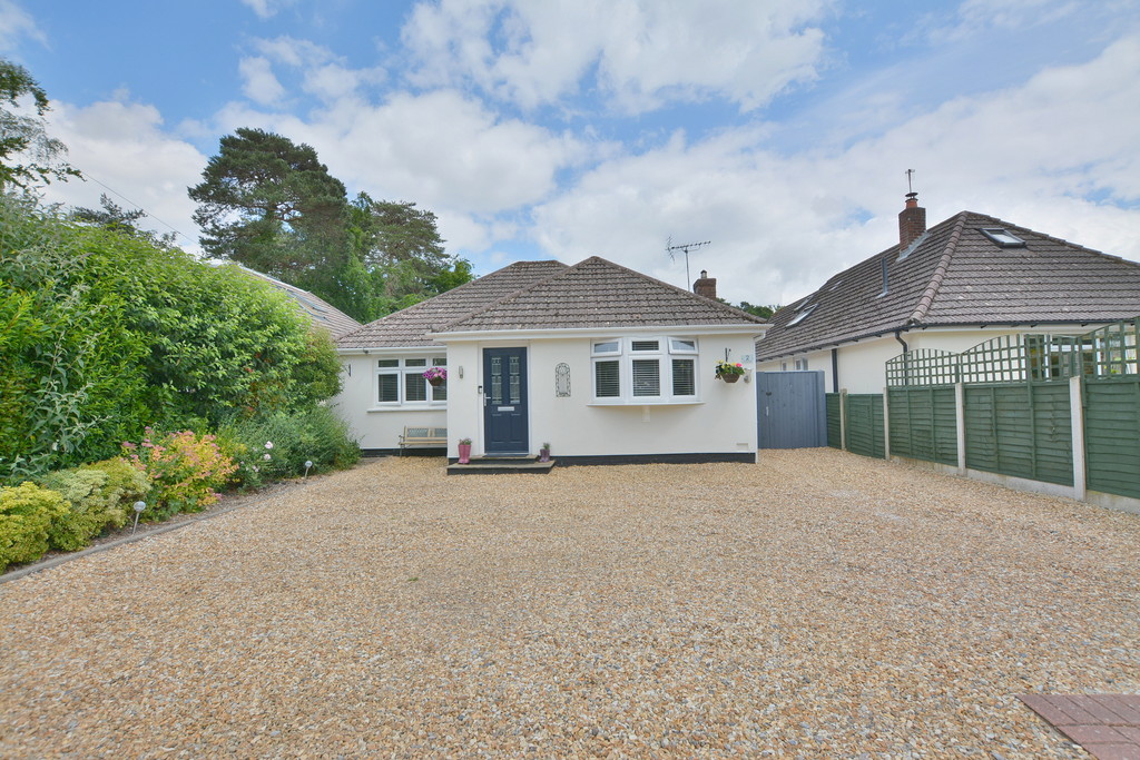 Paget Close, Wimborne Edwards Estate Agents