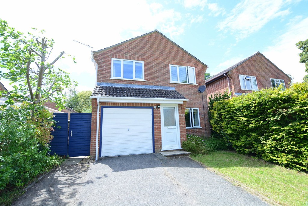 Bridport Road, Verwood Edwards Estate Agents