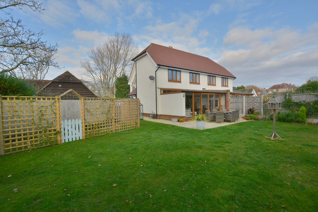 Holt Lane, Holt, Wimborne Edwards Estate Agents