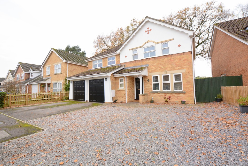 Hillmeadow, Verwood Edwards Estate Agents