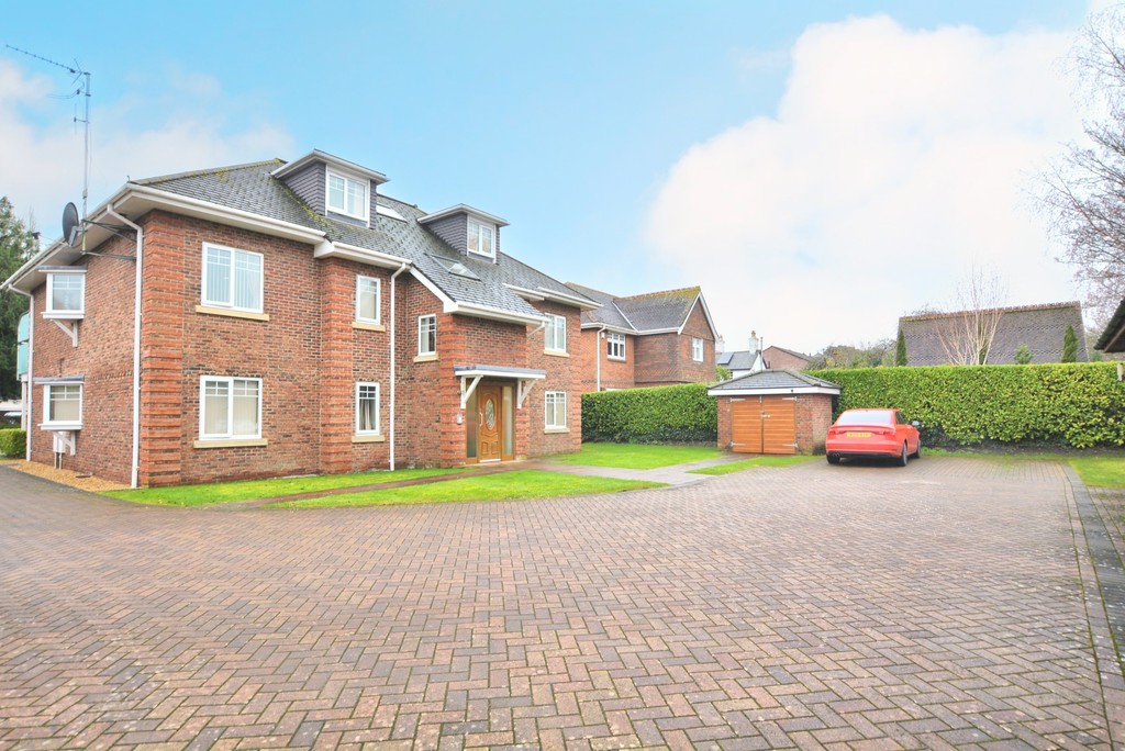 Dudsbury Avenue, Ferndown Edwards Estate Agents