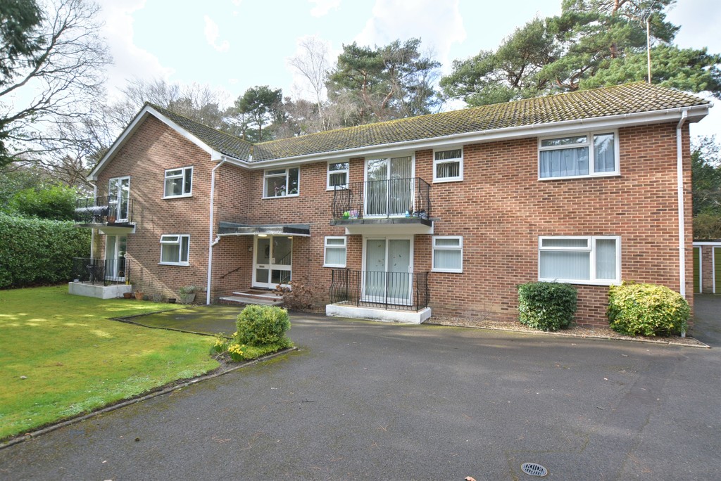 Church Road, Ferndown Edwards Estate Agents