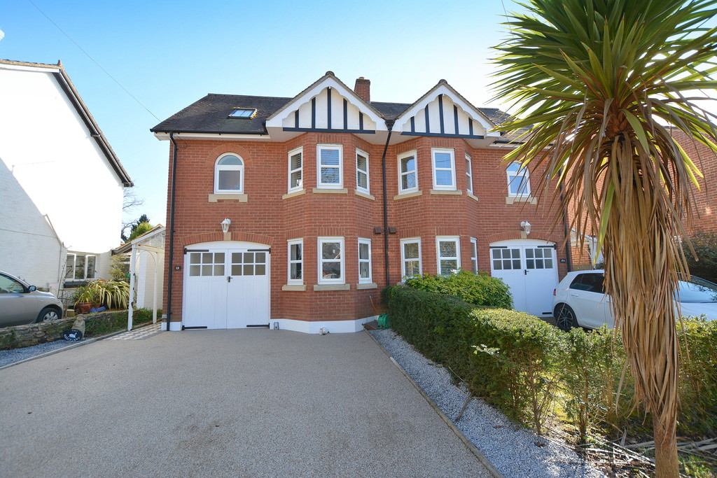Greenhill Close, Wimborne Edwards Estate Agents
