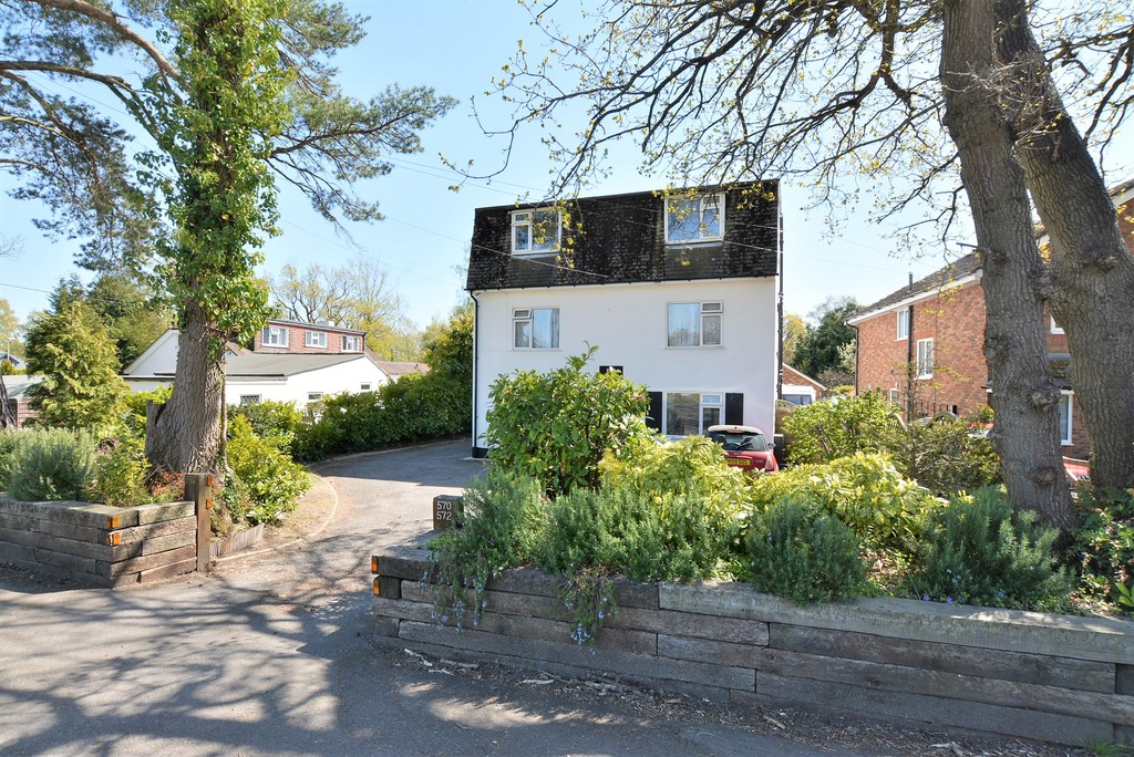 Wimborne Road East, Ferndown Edwards Estate Agents