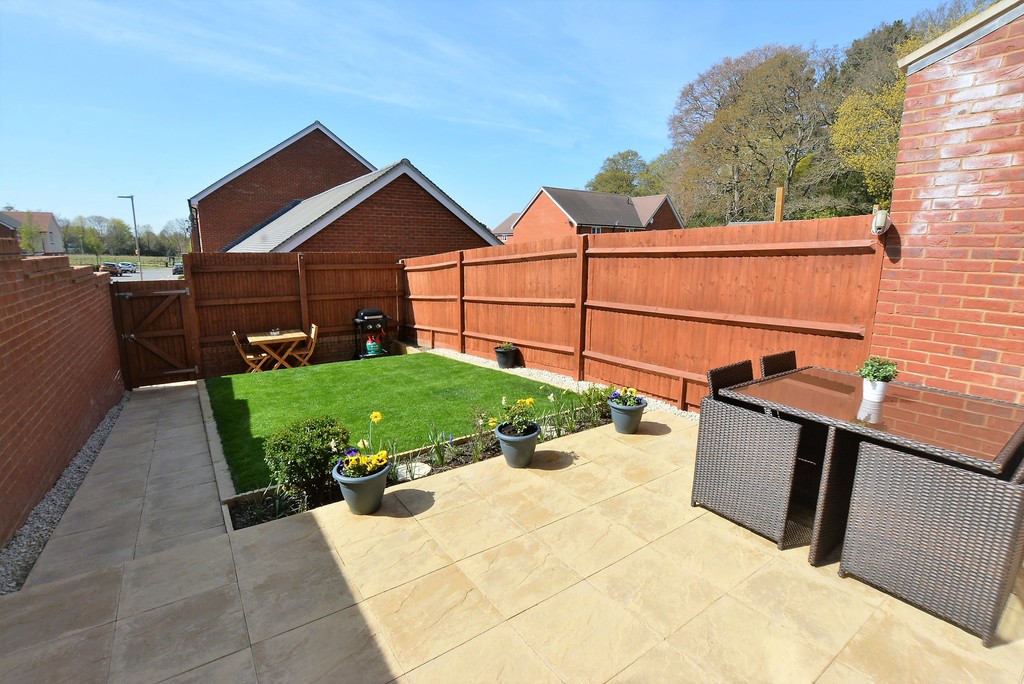 Woodland Avenue, Ferndown, Dorset Edwards Estate Agents