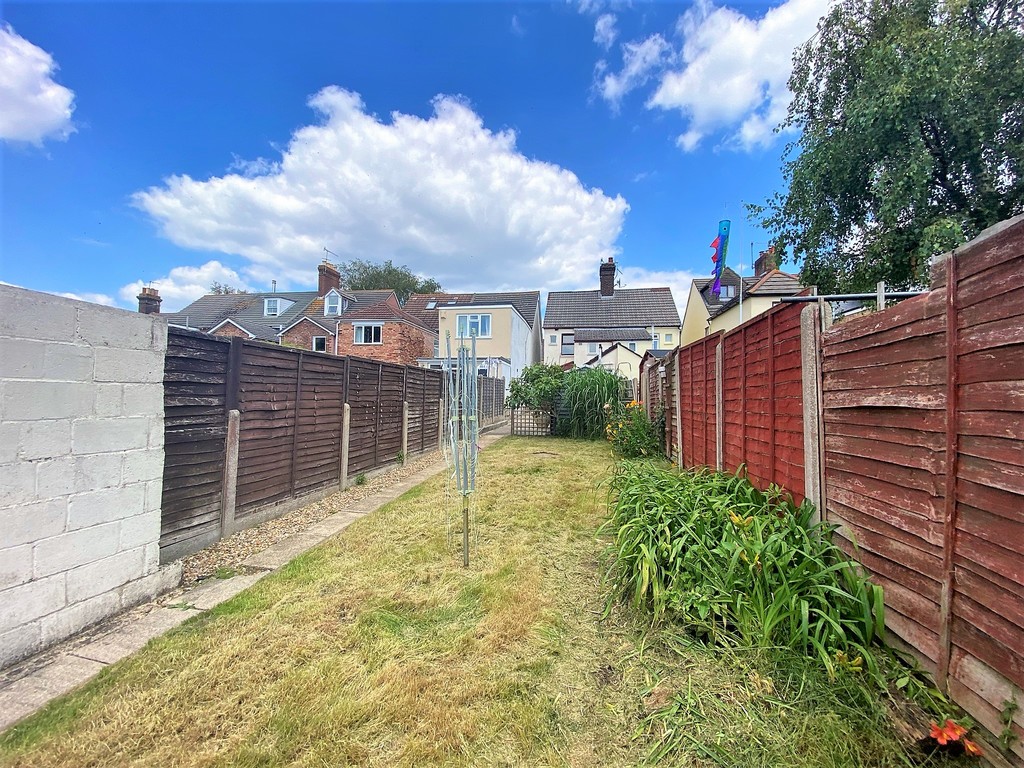 Heckford Park, Poole, Dorset, BH15 Edwards Estate Agents