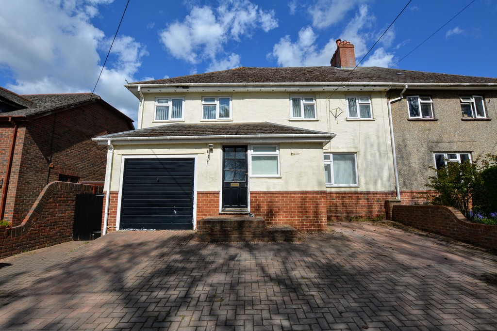 Horton Heath, Horton, Wimborne Edwards Estate Agents