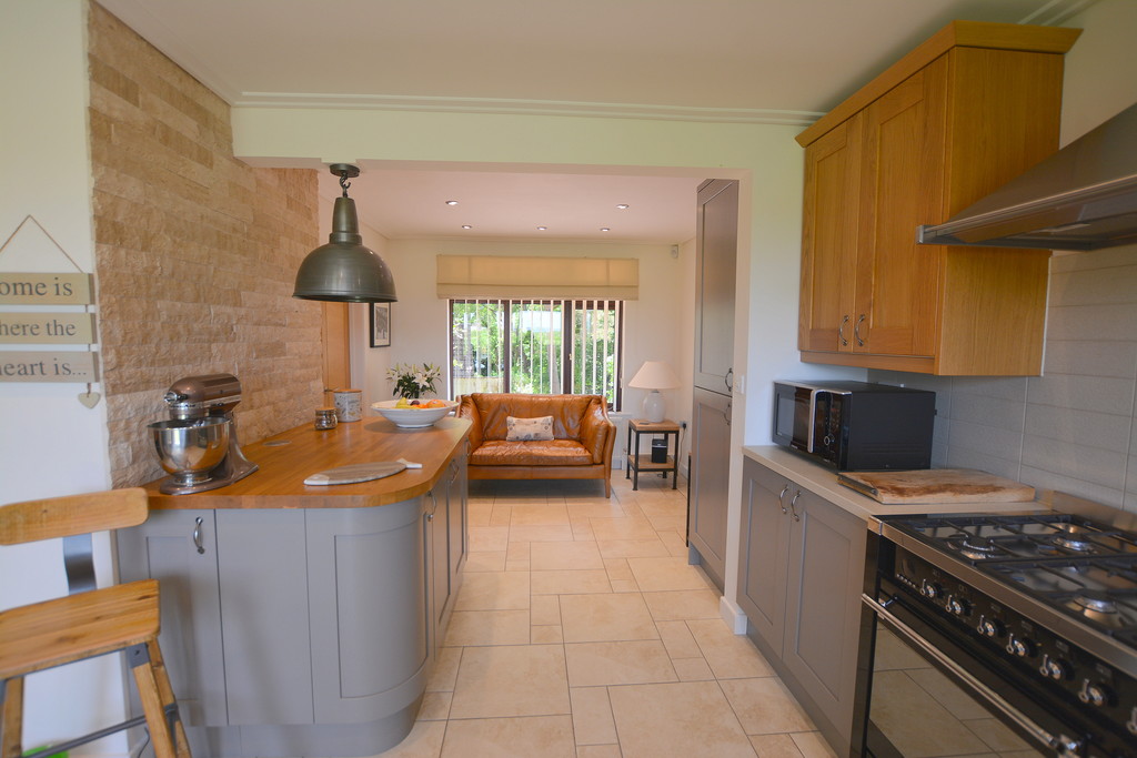 Wood Lane, Bournemouth Edwards Estate Agents