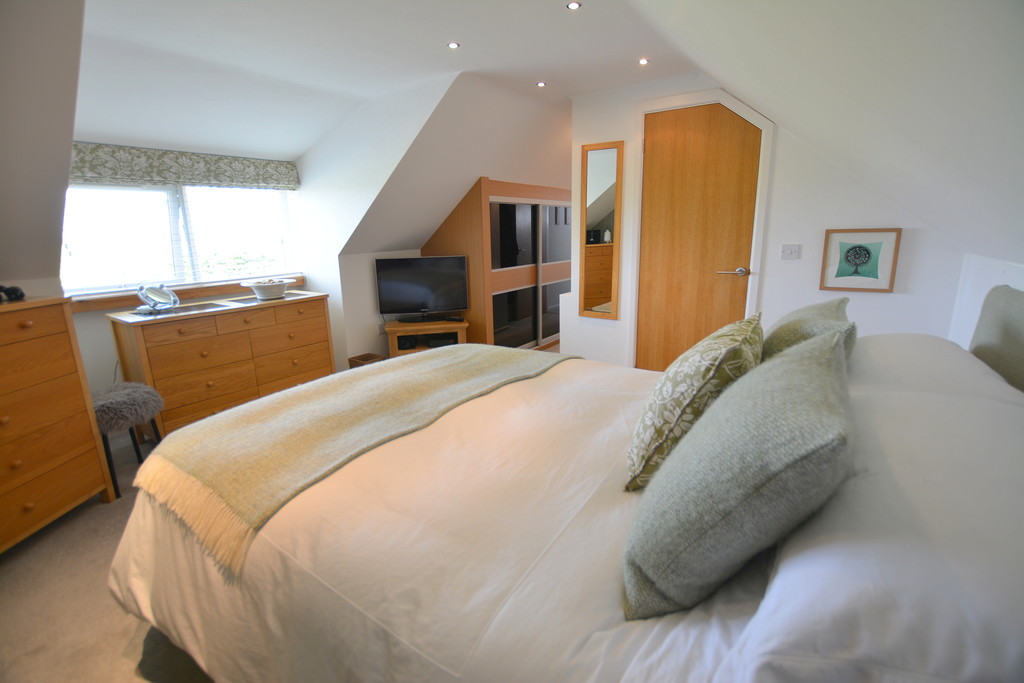 Wood Lane, Bournemouth Edwards Estate Agents