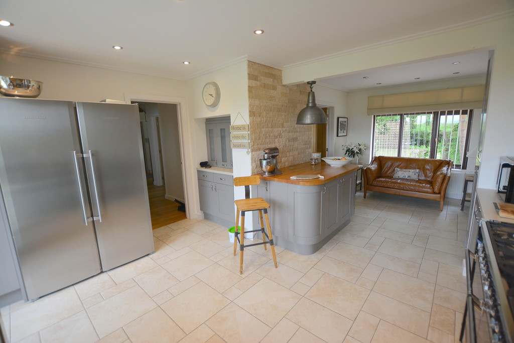 Wood Lane, Bournemouth Edwards Estate Agents