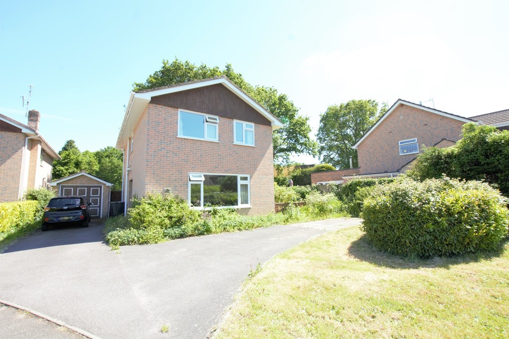 Hayward Way, Verwood Edwards Estate Agents