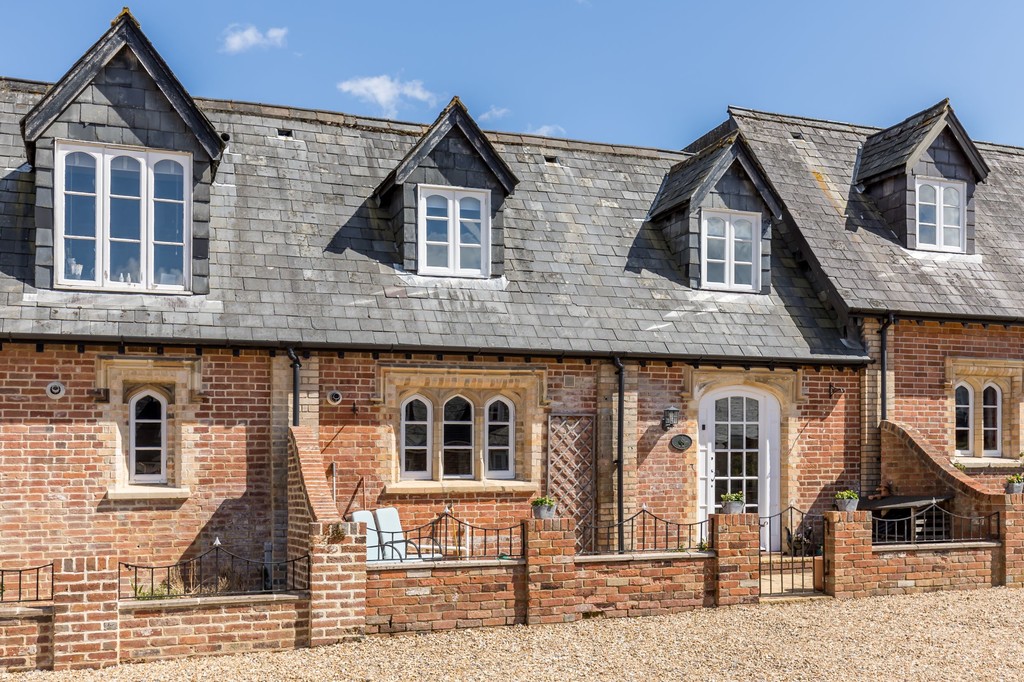 Moortown Drive, Wimborne Edwards Estate Agents