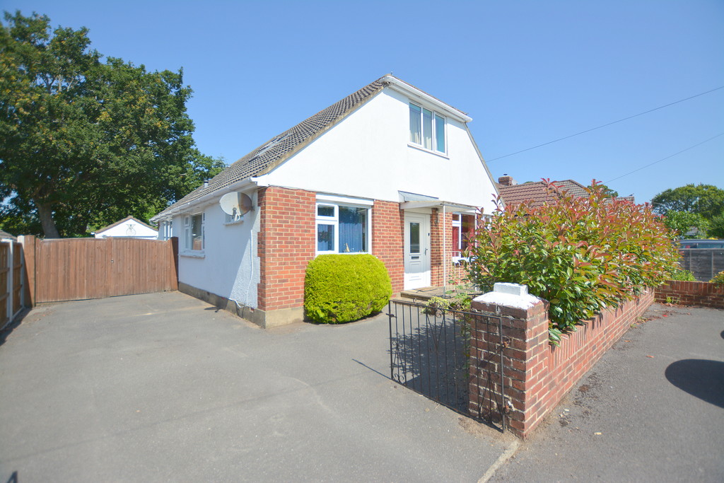 Hayes Close, Colehill, Wimborne Edwards Estate Agents