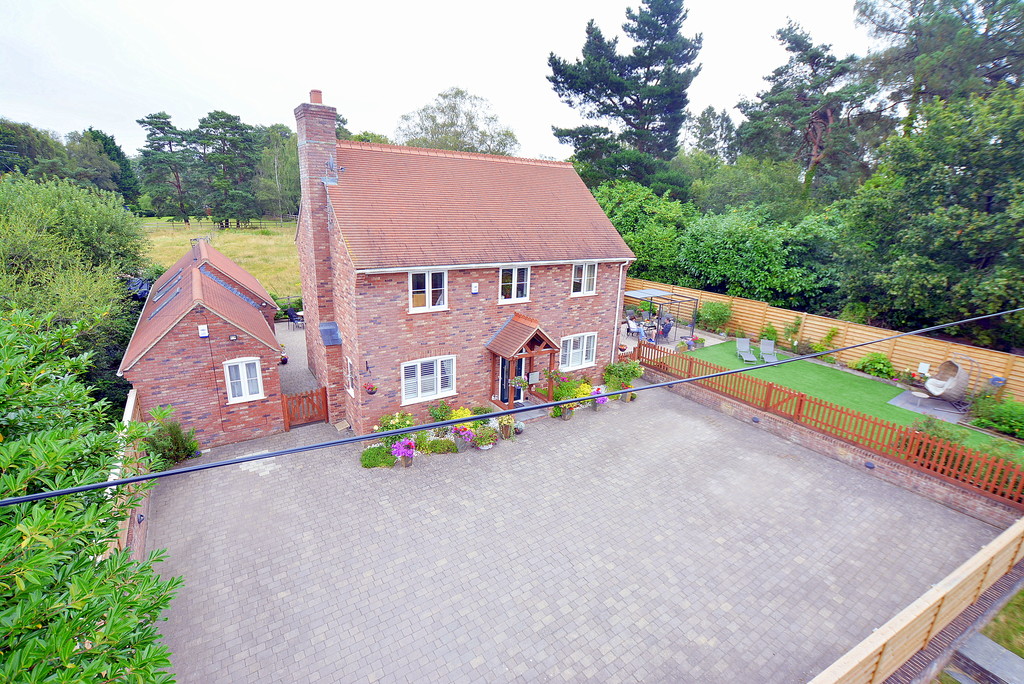 Wayside Road, St. Leonards Edwards Estate Agents