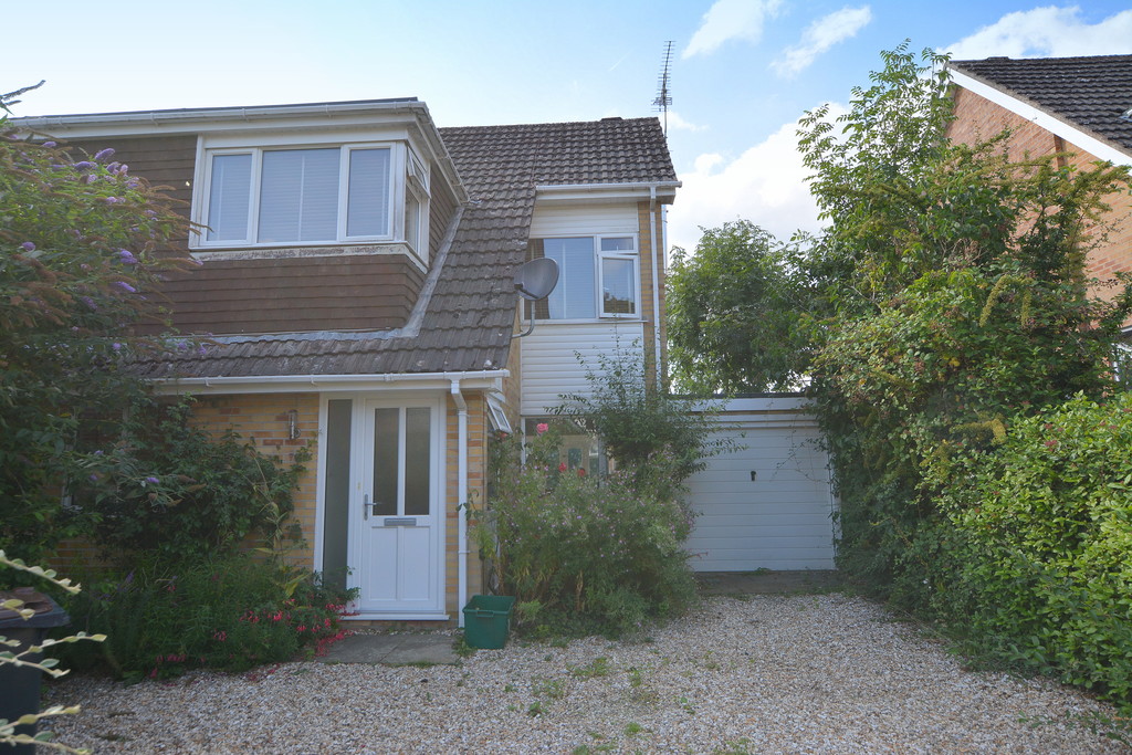 Cutlers Place, Wimborne Edwards Estate Agents