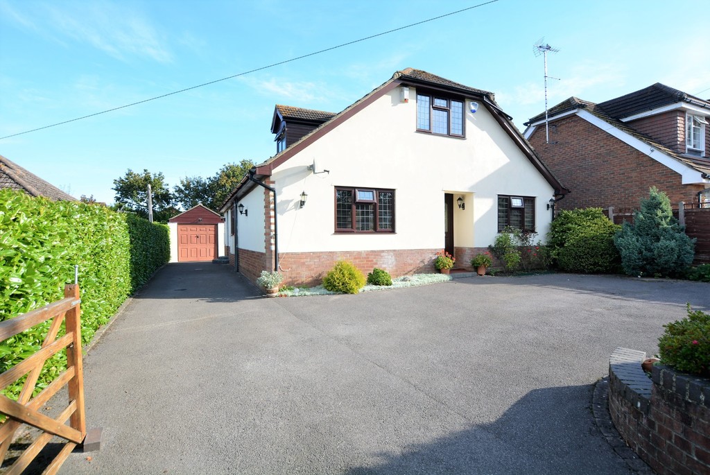 Howe Lane, Verwood Edwards Estate Agents