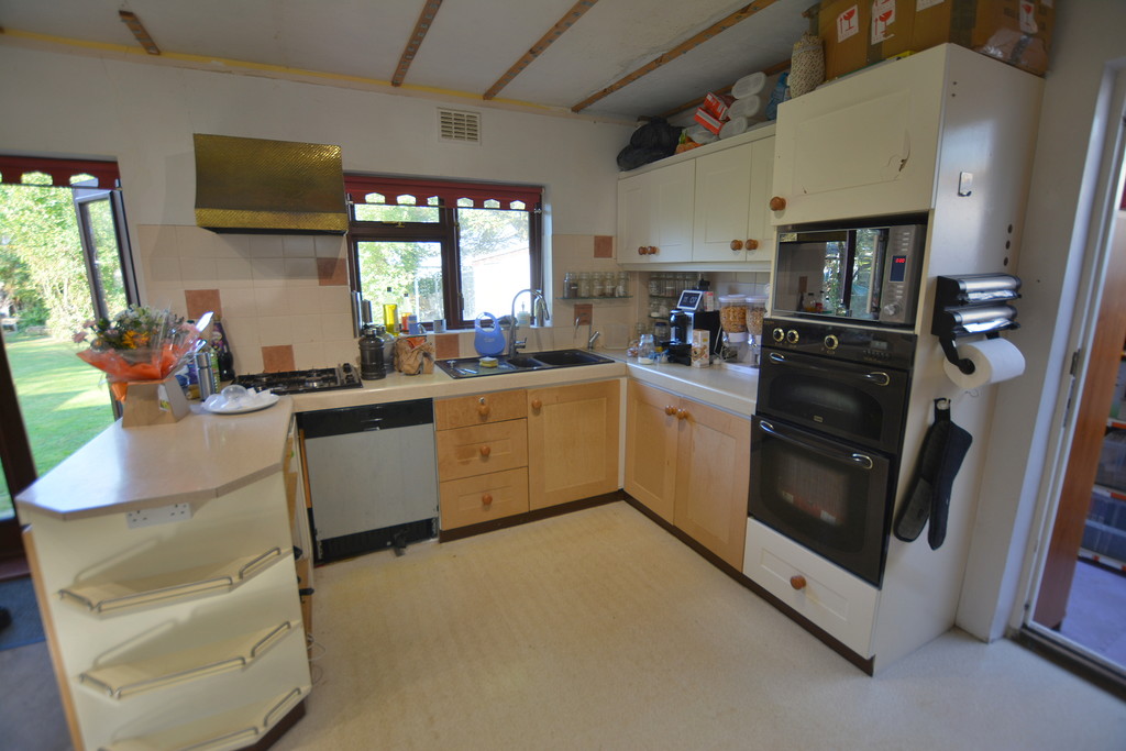 Hillside Road, Corfe Mullen, Wimborne Edwards Estate Agents