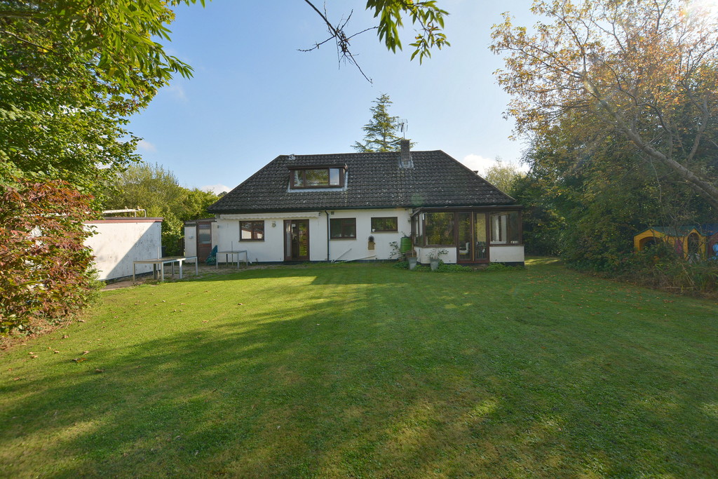 Hillside Road, Corfe Mullen, Wimborne Edwards Estate Agents