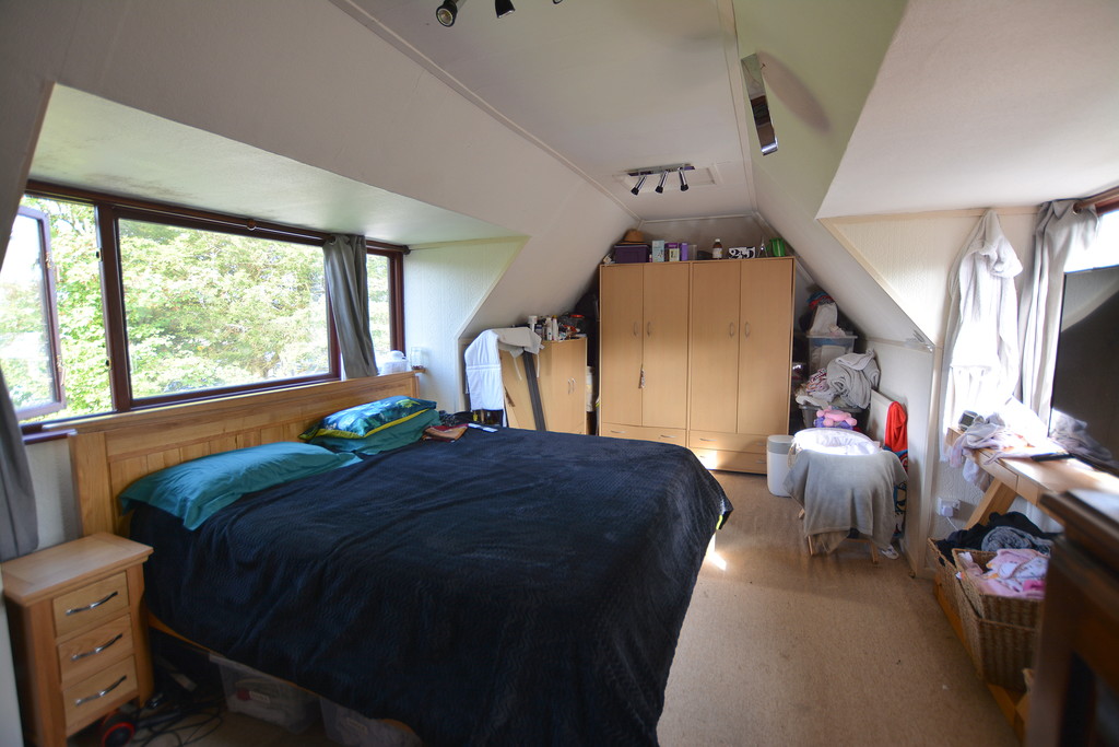 Hillside Road, Corfe Mullen, Wimborne Edwards Estate Agents