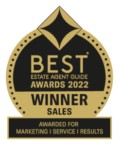 Edwards Wins Best Estate Agent Award