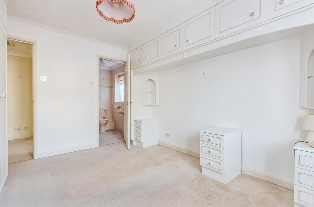 Leeson Drive, Ferndown Edwards Estate Agents