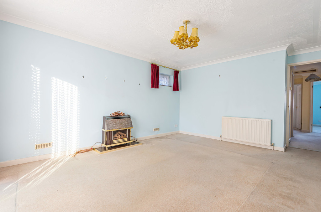 Leeson Drive, Ferndown Edwards Estate Agents