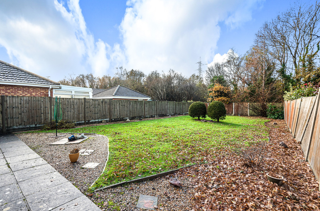 Leeson Drive, Ferndown Edwards Estate Agents