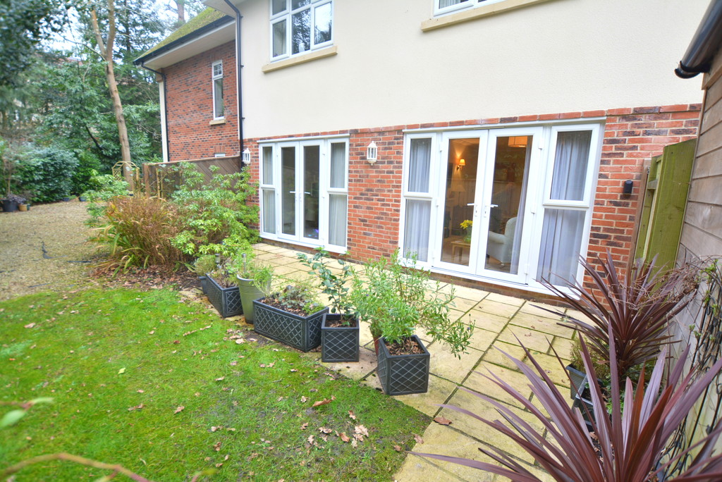 Carroll Avenue, Ferndown Edwards Estate Agents