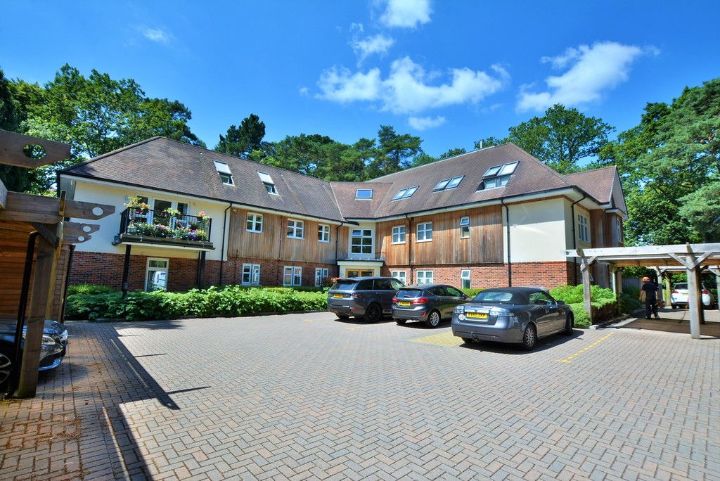 Carroll Avenue, Ferndown Edwards Estate Agents