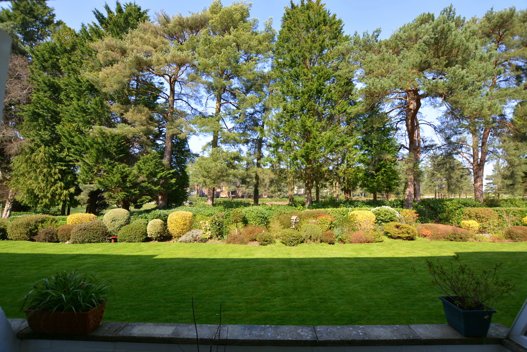 Aldridge Road, Ferndown Edwards Estate Agents