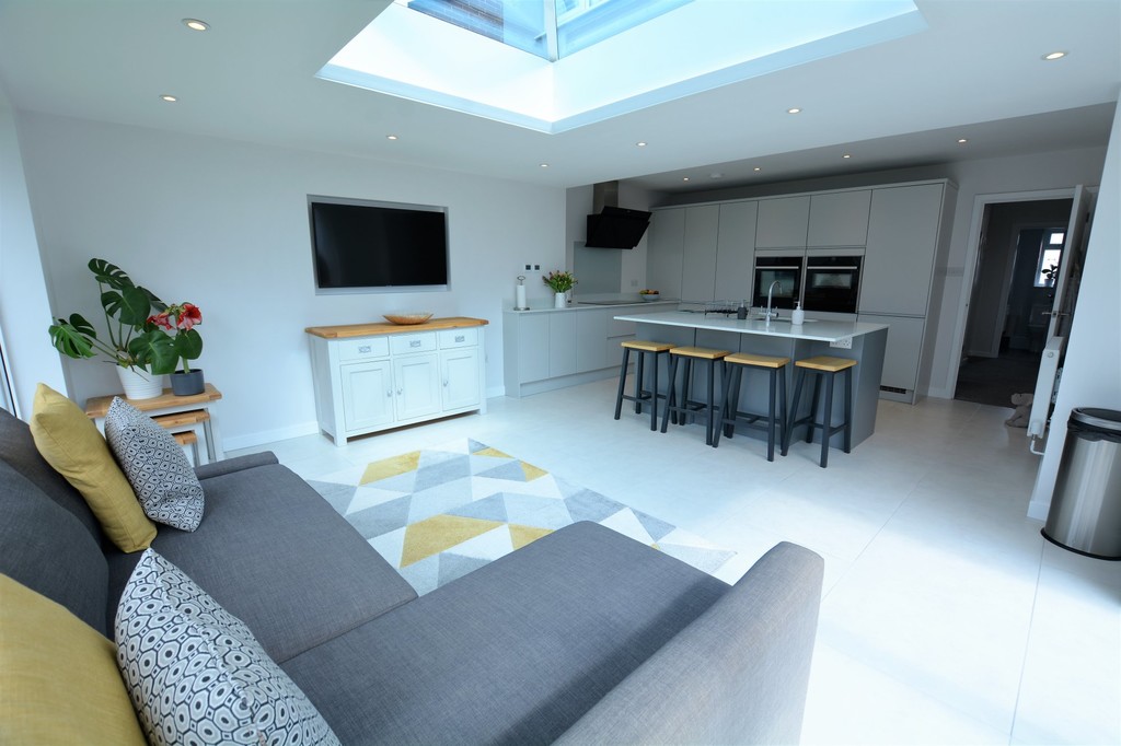 Margards Lane, Verwood Edwards Estate Agents