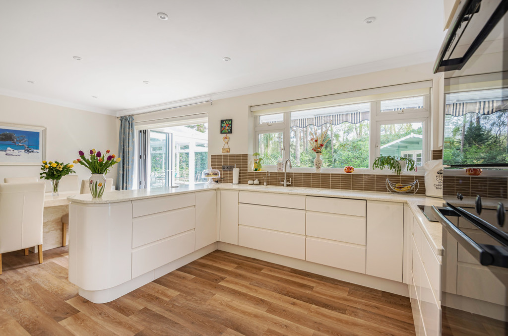 Horton Road, Ashley Heath, Ringwood Edwards Estate Agents