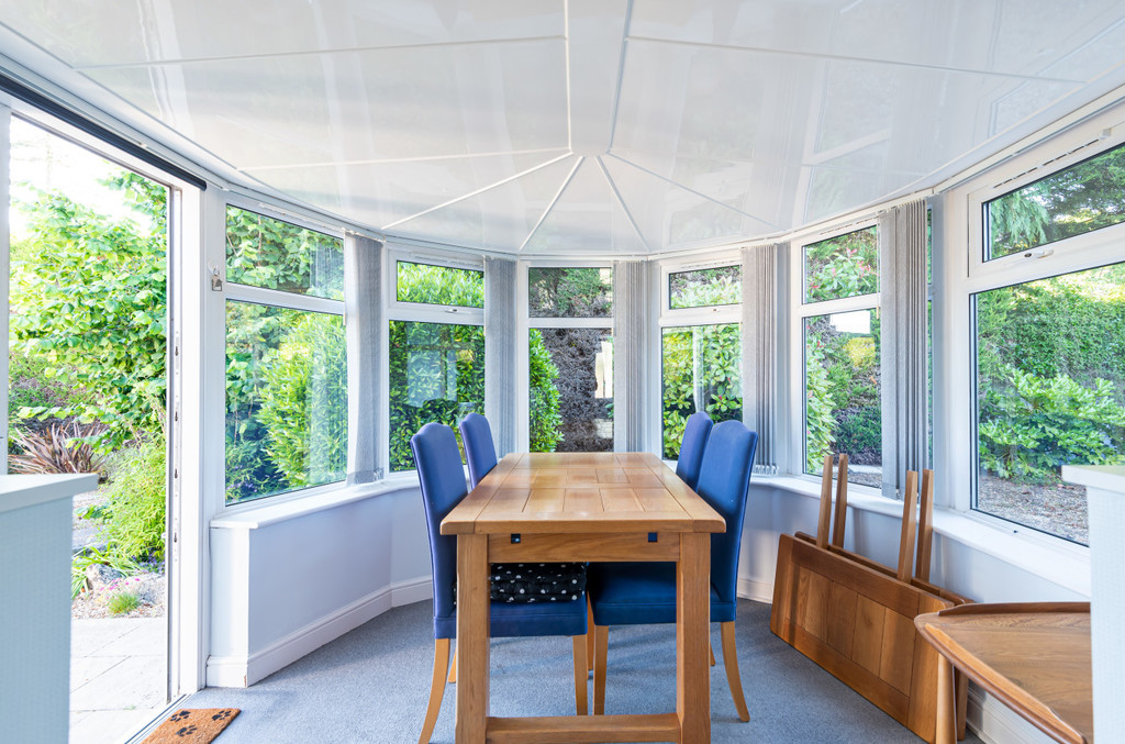 Melbury Close, Ferndown Edwards Estate Agents