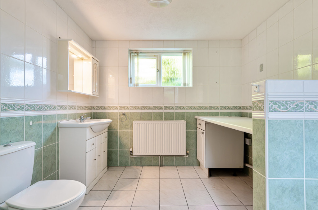 Melbury Close, Ferndown Edwards Estate Agents