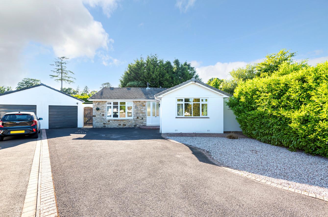 Melbury Close, Ferndown Edwards Estate Agents