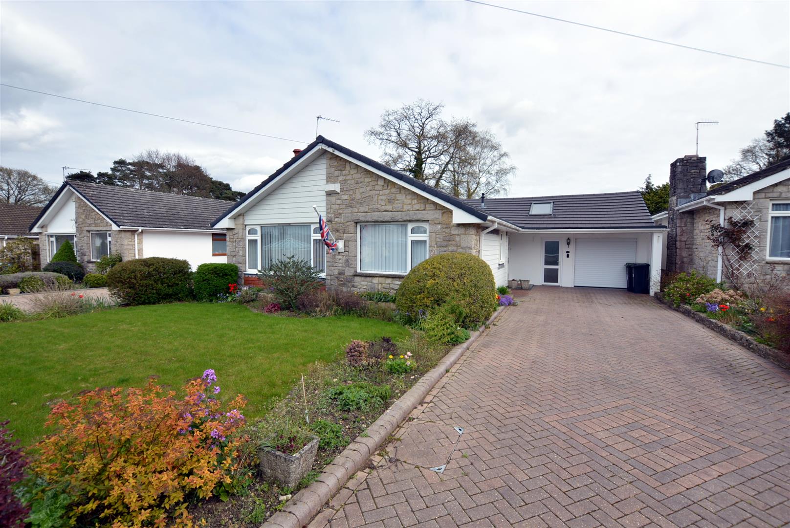 Victoria Gardens, Ferndown Edwards Estate Agents