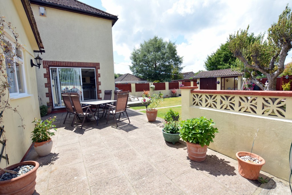 Dewlands Road, Verwood Edwards Estate Agents