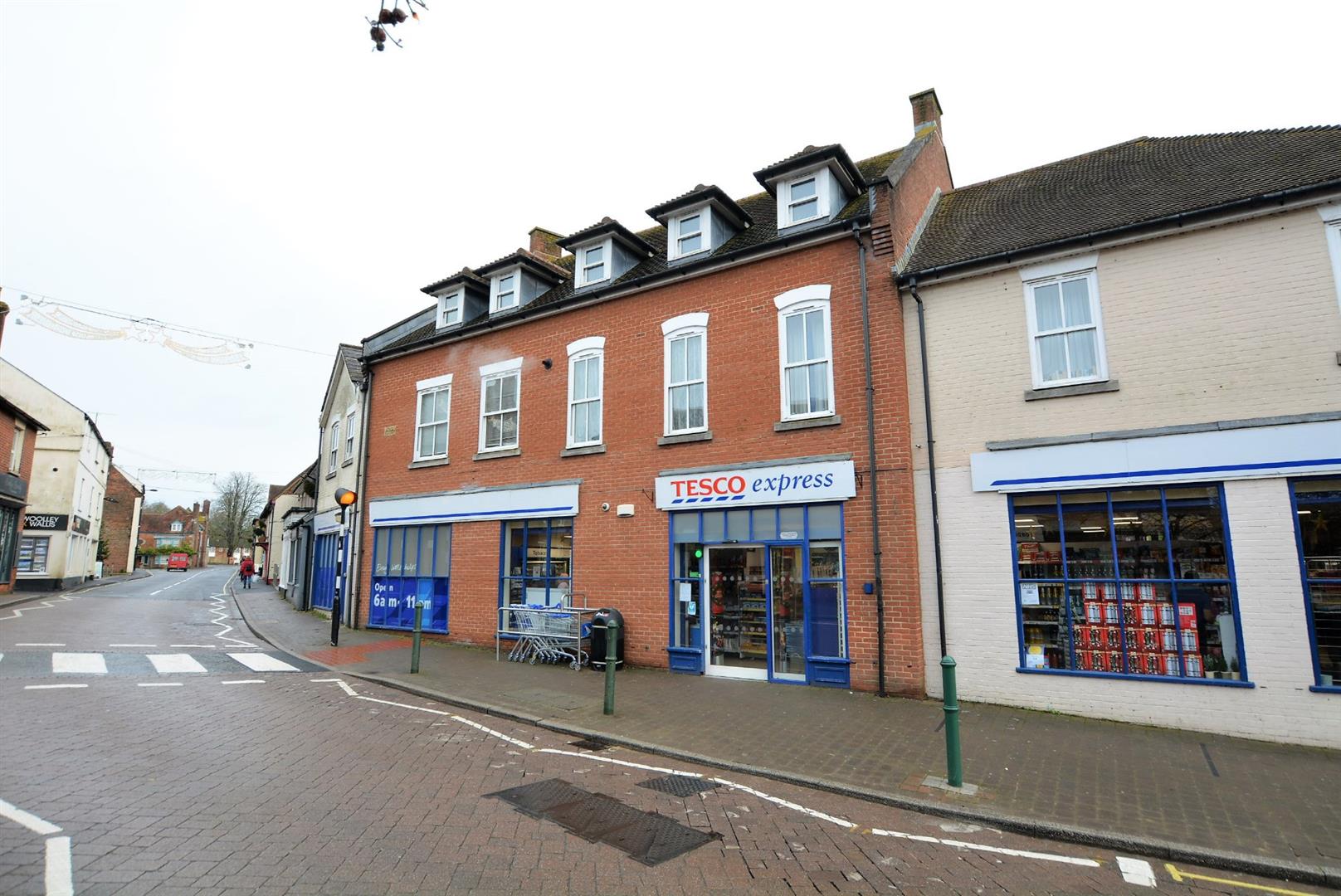 Riverside Place, Fordingbridge Edwards Estate Agents