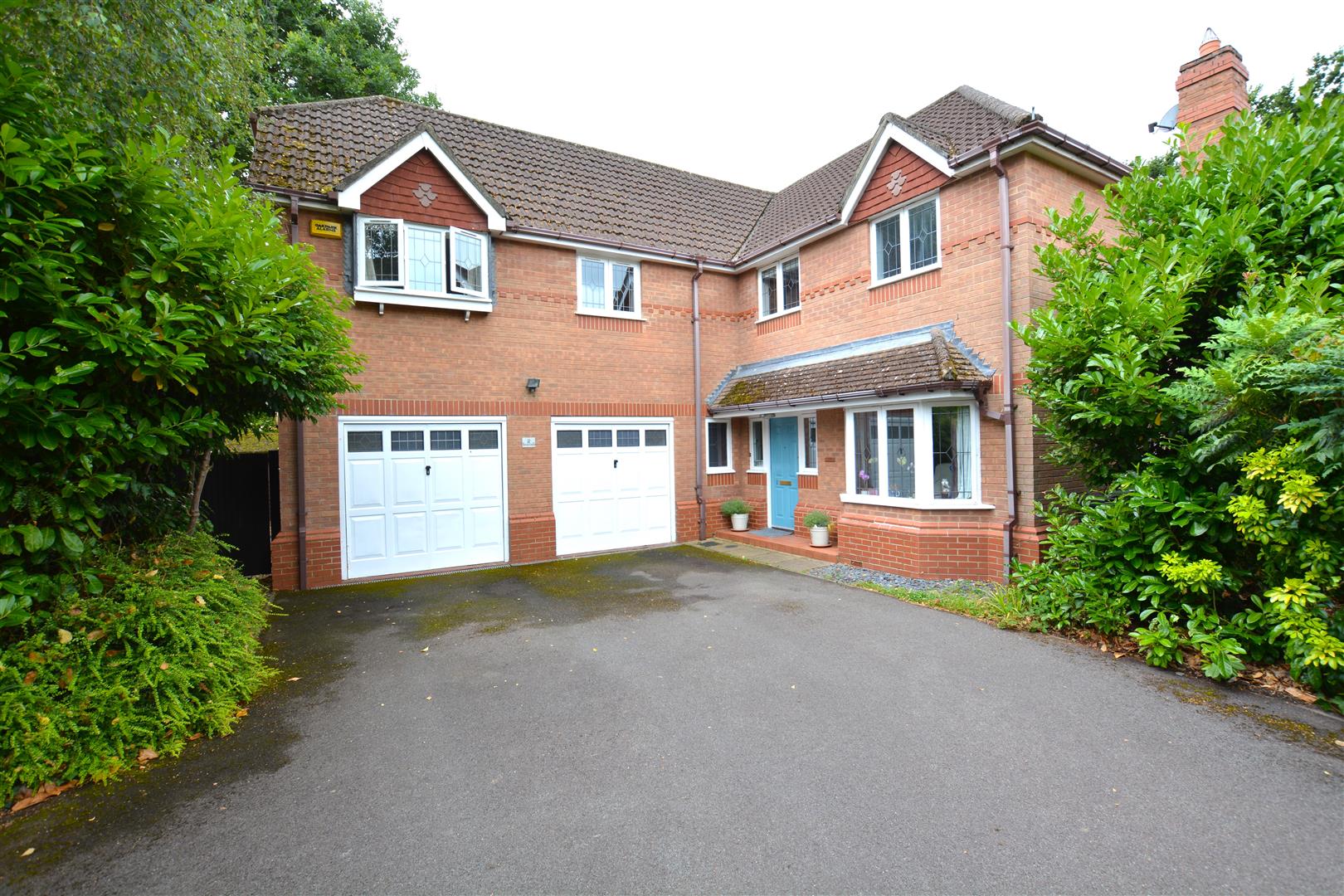School Close, Verwood Edwards Estate Agents