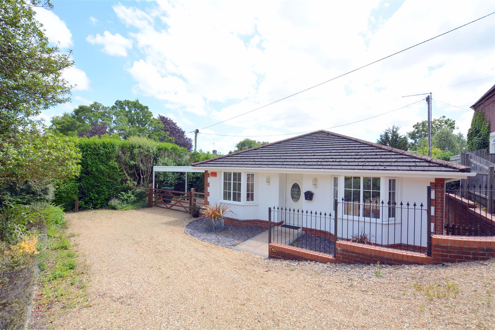 Manor Road, Verwood Edwards Estate Agents