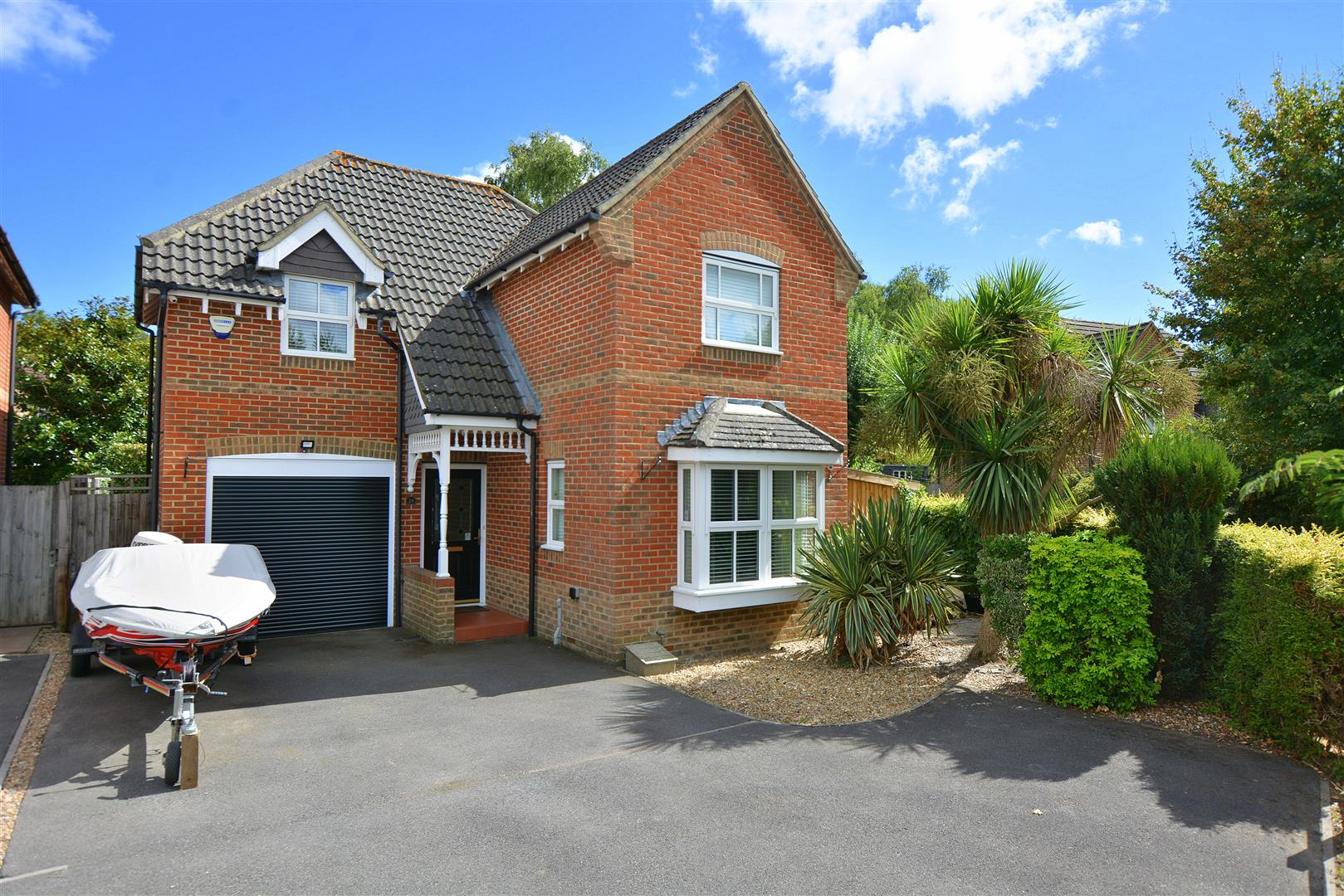 St. Cleeve Way, Ferndown Edwards Estate Agents