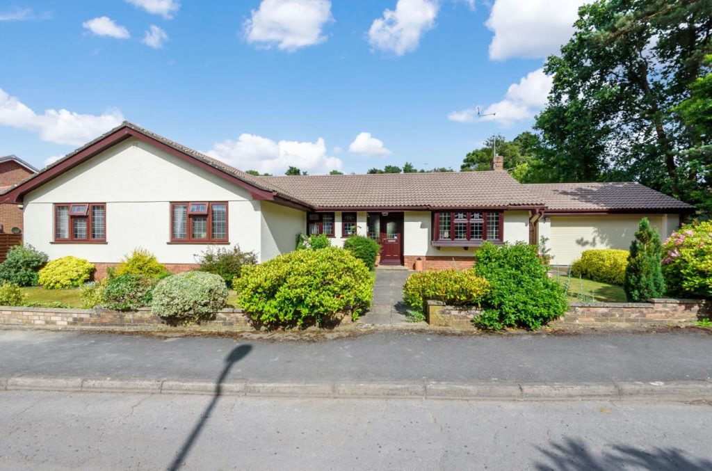 Redwood Drive, Ferndown Edwards Estate Agents