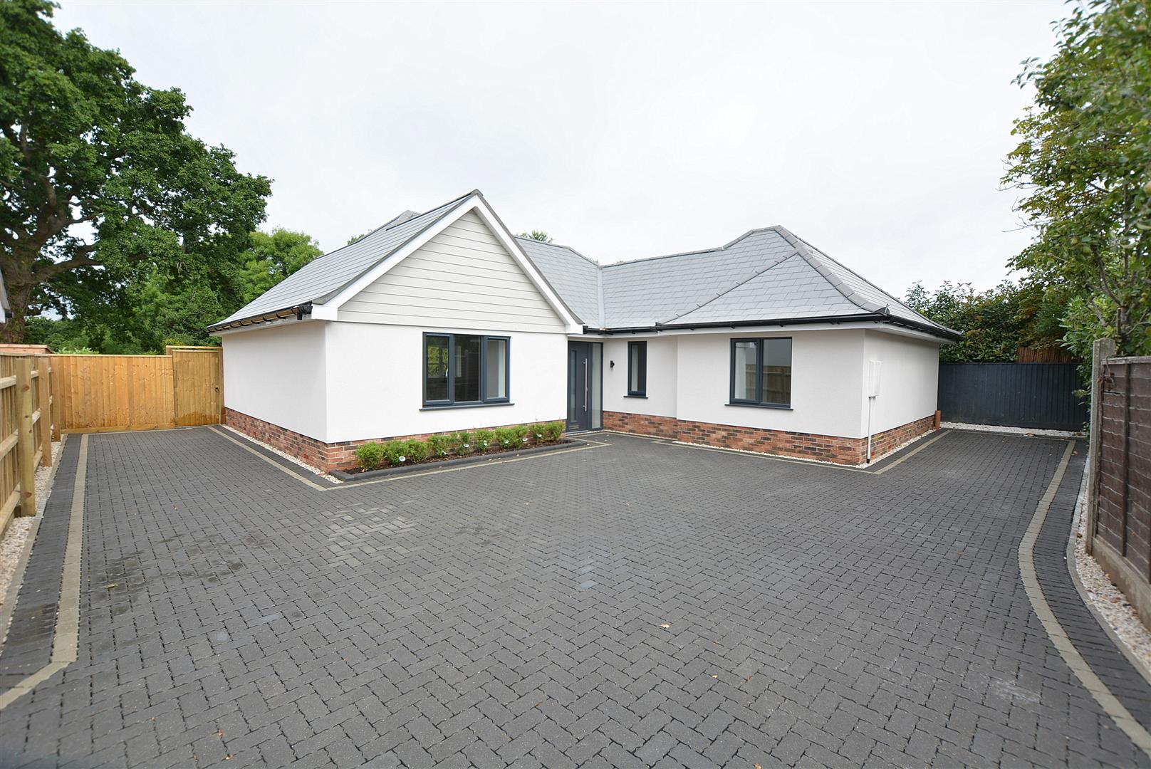 New Road, West Parley, Ferndown Edwards Estate Agents