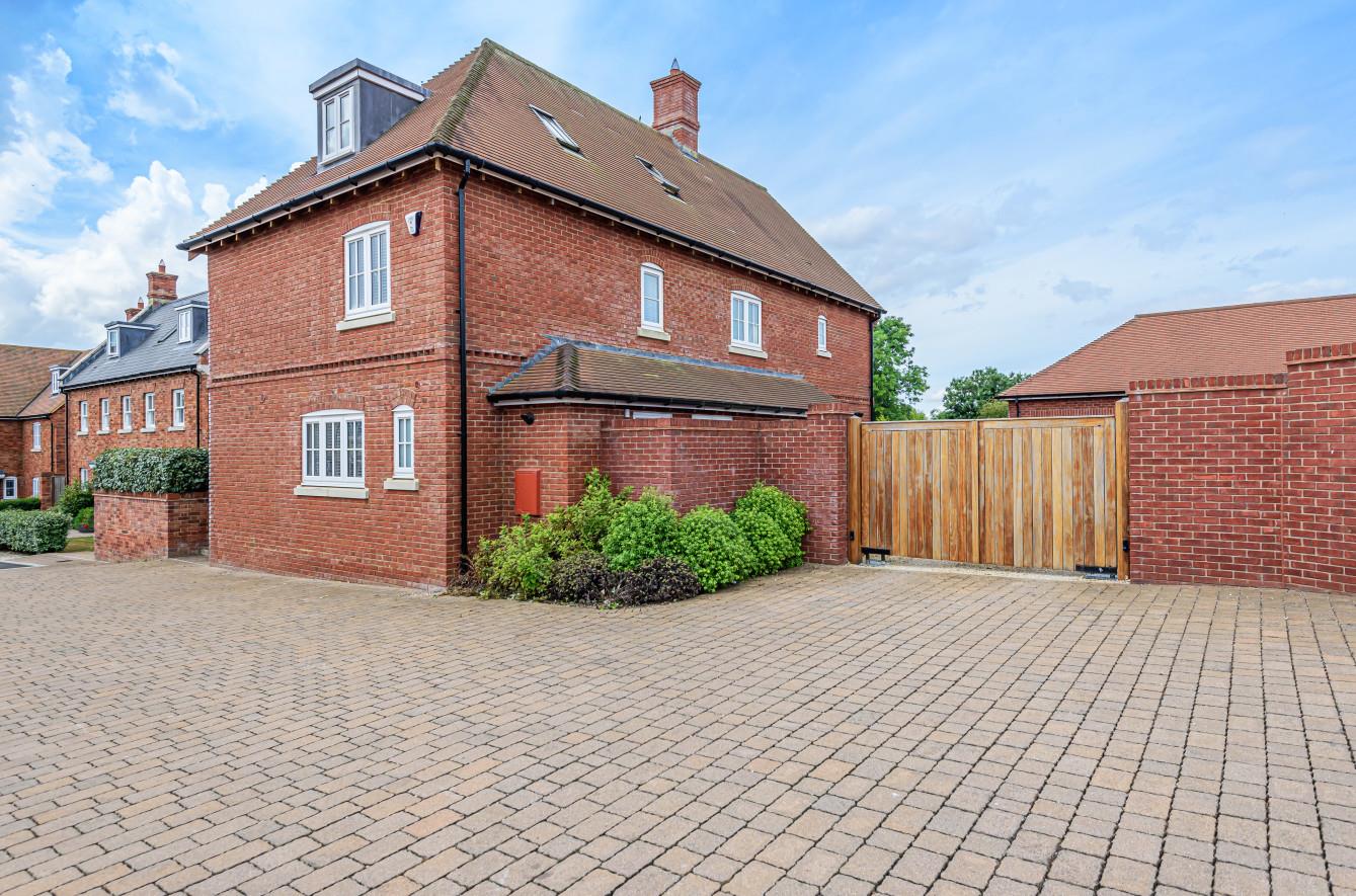 Wind Whistle Way, Winterborne Kingston, Blandford Forum Edwards